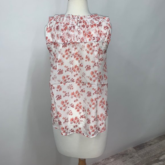 Pink Floral Blouse with Neckline Detail - Picture 2 of 4